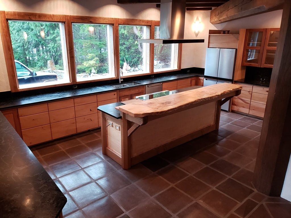 Cuisine d'un projet de Doubles vitrages et thermos près de Sunshine coast de LiteZone Glass Inc.