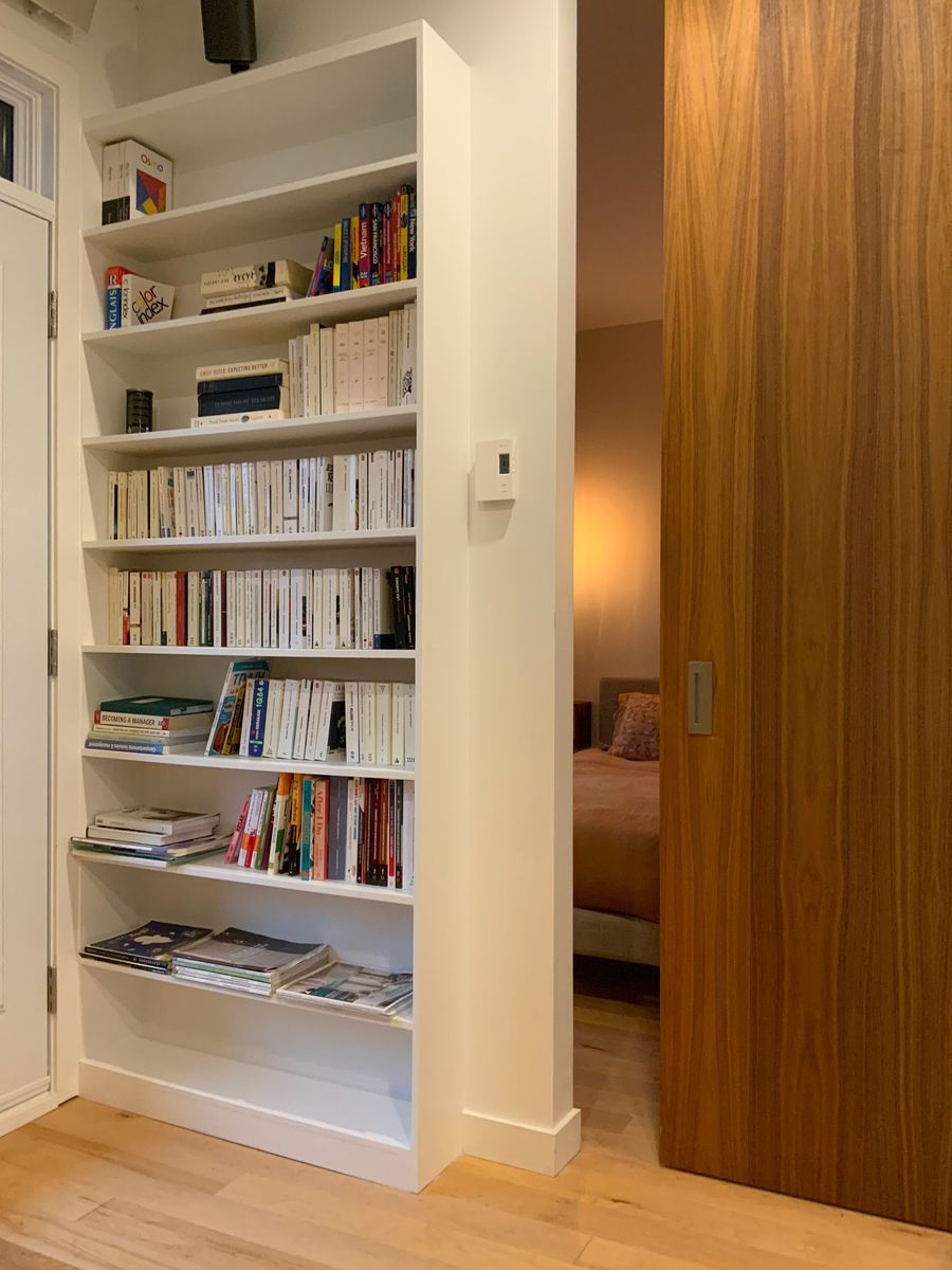 Salón familiar de un proyecto de tipo Ampliaciones del hogar cerca de Montreal (Gran Montreal) por psb Inc.