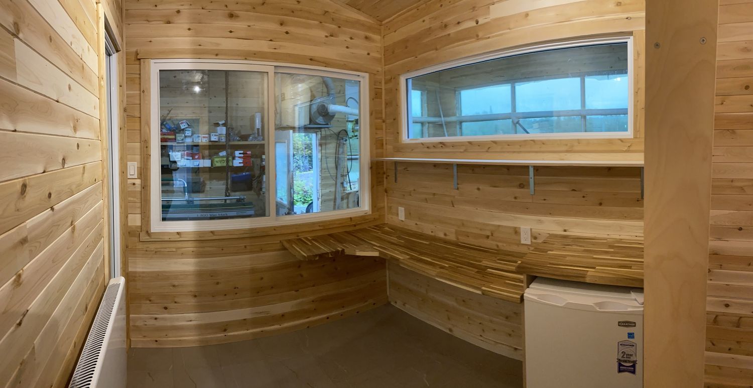 Construcción de interiores de casas de un proyecto de tipo Mini casas cerca de Gaspésie - Îles-de-la-Madeleine por CAMM Construction