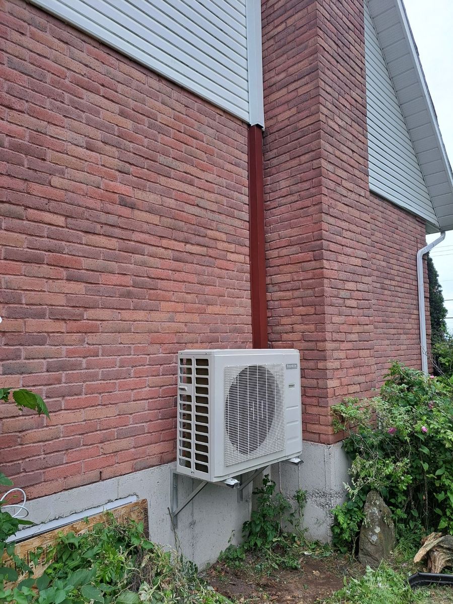 Building mechanicals from a Heat pumps project near Montreal (Greater Montreal) by Nordet
