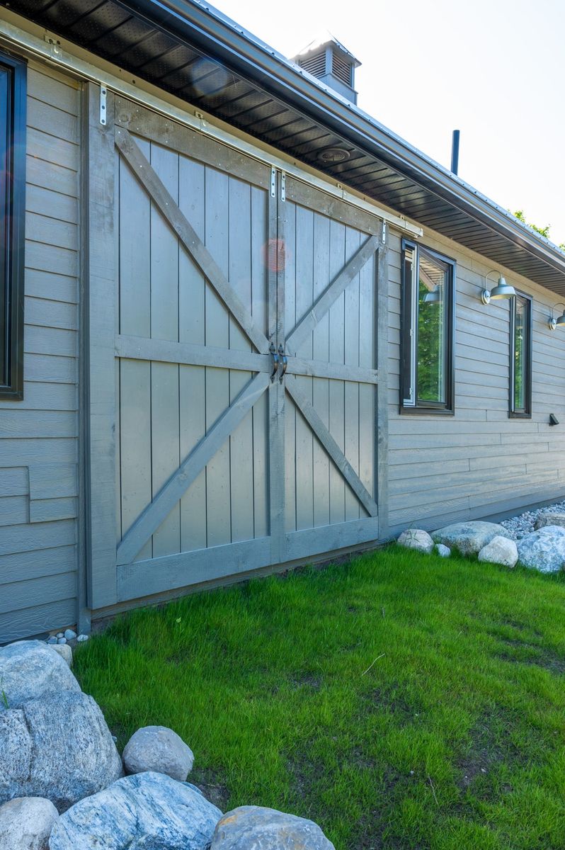 Garage et cabanon d'un projet de Maisons unifamiliales près de Barrie de Legendary Group