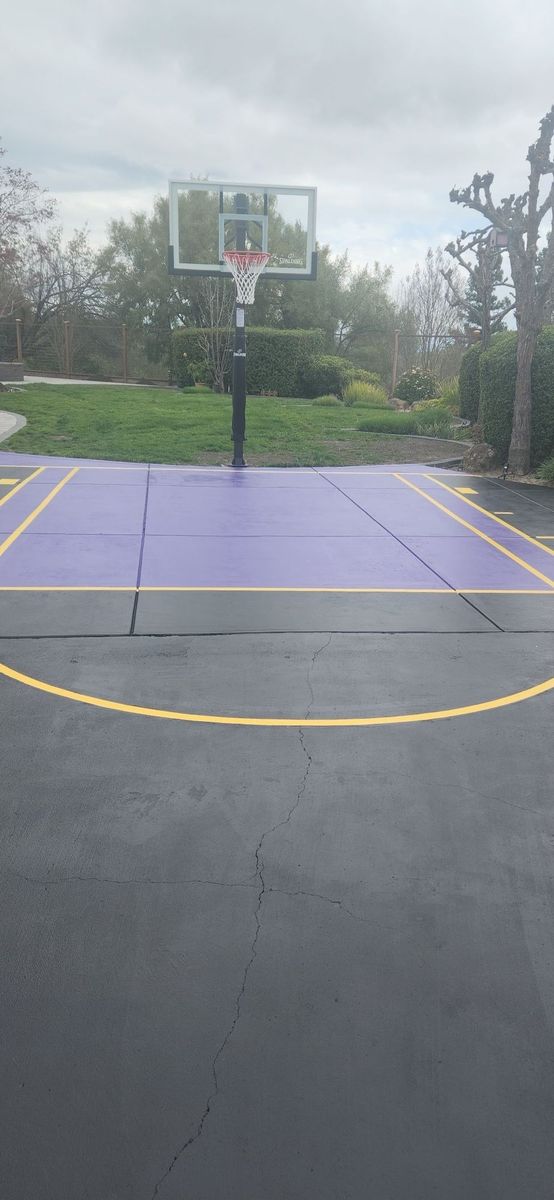 Backyard from a Outdoor Kitchens project near San Francisco Bay by Contractors Central