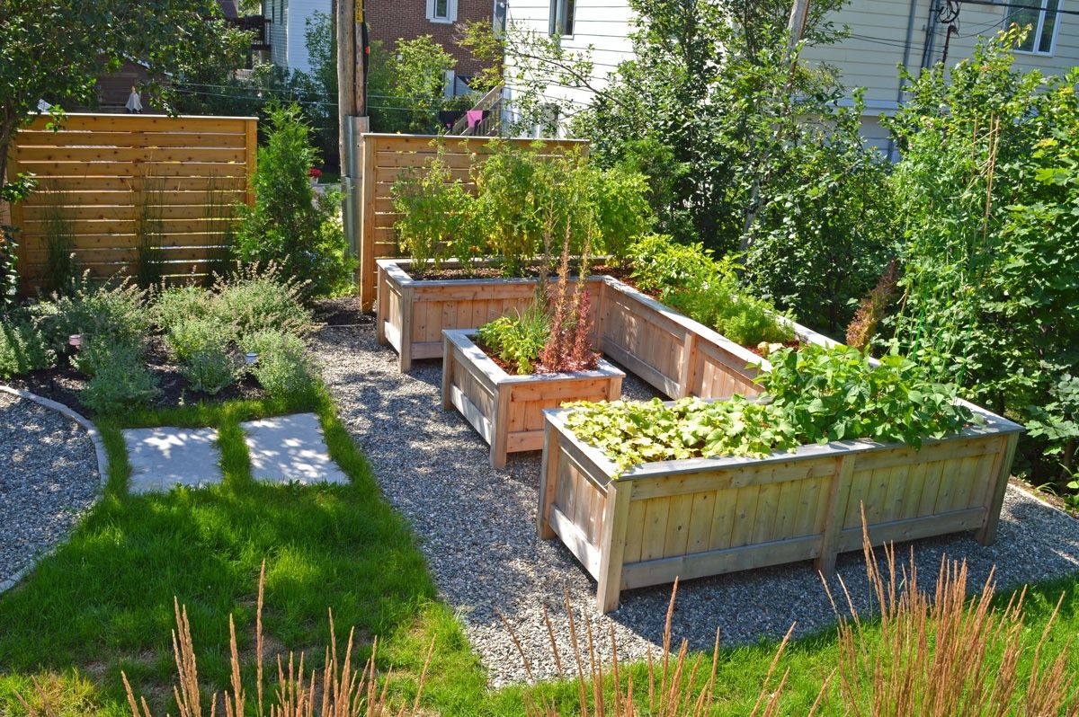 Garden from a Garden Pathways project near Quebec City - Levis by Repères