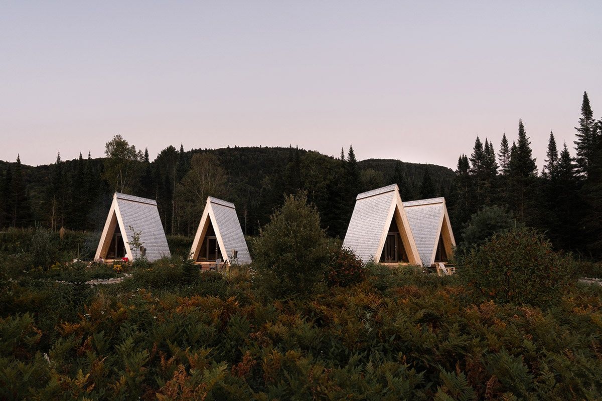 House Exterior from a Urban Agriculture project near Saint-Jerome (Laurentides) by Atelier L'Abri