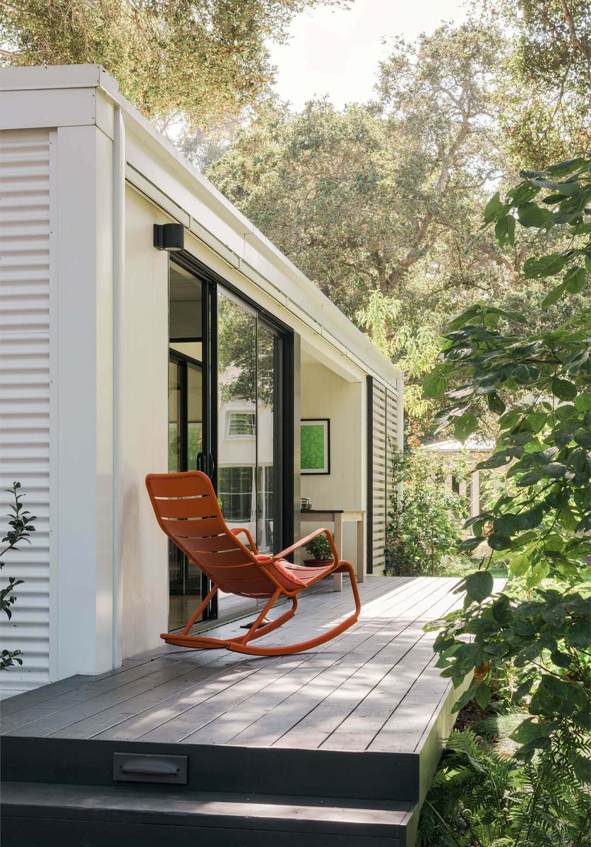 Exterior Finishes from a Accessory Dwelling Units (ADUs) project near San Francisco Bay by Connect Homes