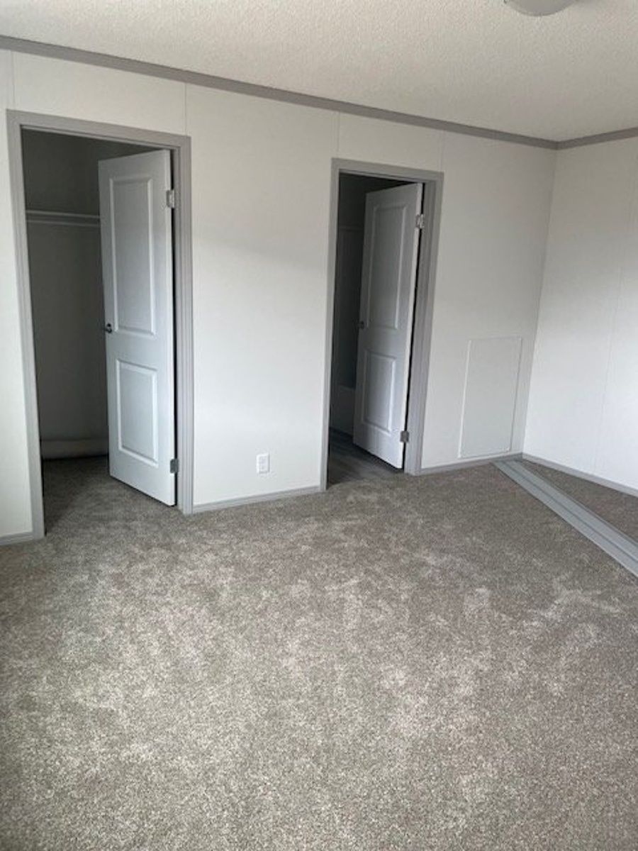 Travaux - Intérieur d'un projet de Maisons usinées et modulaires près de Edmonton de Vallar Homes Inc.