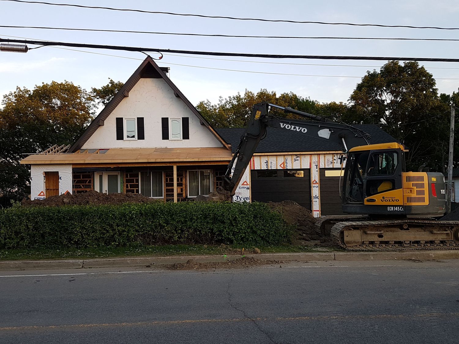 Façade avant d'un projet de Maisons unifamiliales près de Québec/Lévis (Ville de Québec) de Construction Fruga inc.