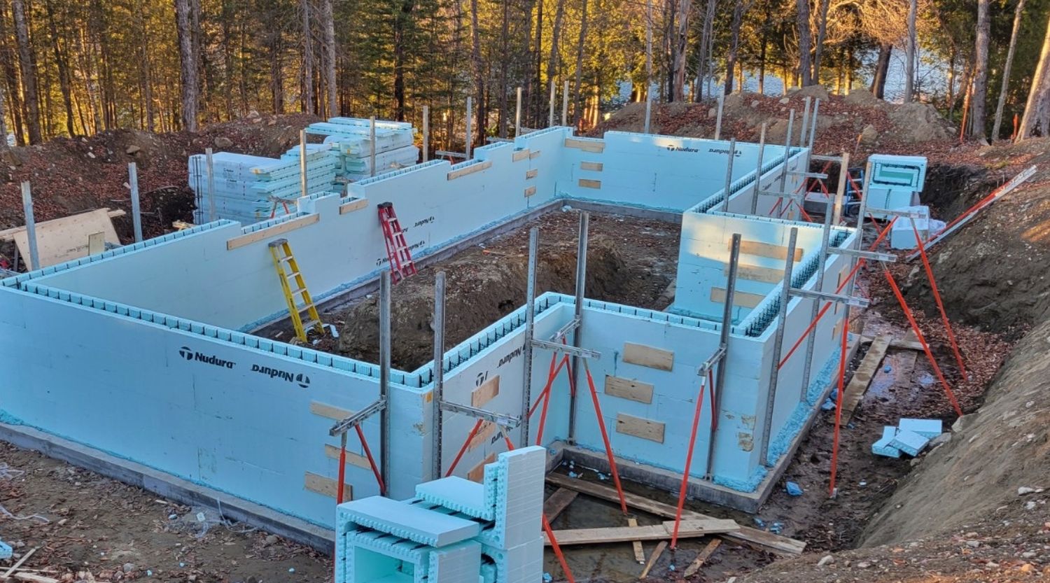 Foundations & Crawlspaces from a Concrete Form project near Saint-Jerome (Laurentides) by psb