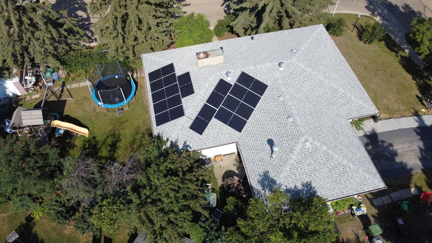  from a Photovoltaic Solar Panels project near Edmonton by Newo
