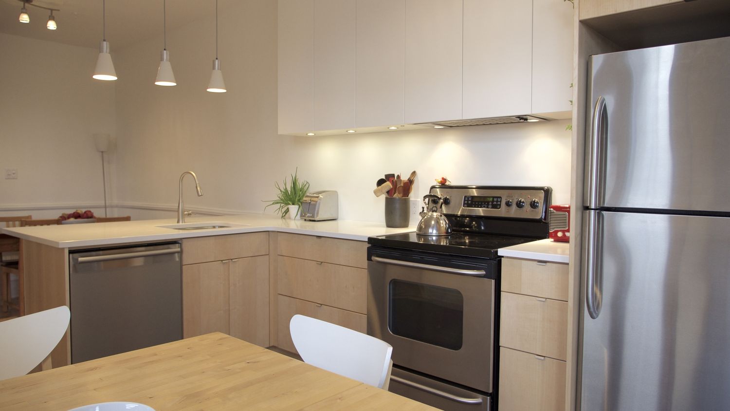 Kitchen from a Kitchens project near Montreal (Greater Montreal) by À l' Aube - Design Studio & Kitchen Specialist