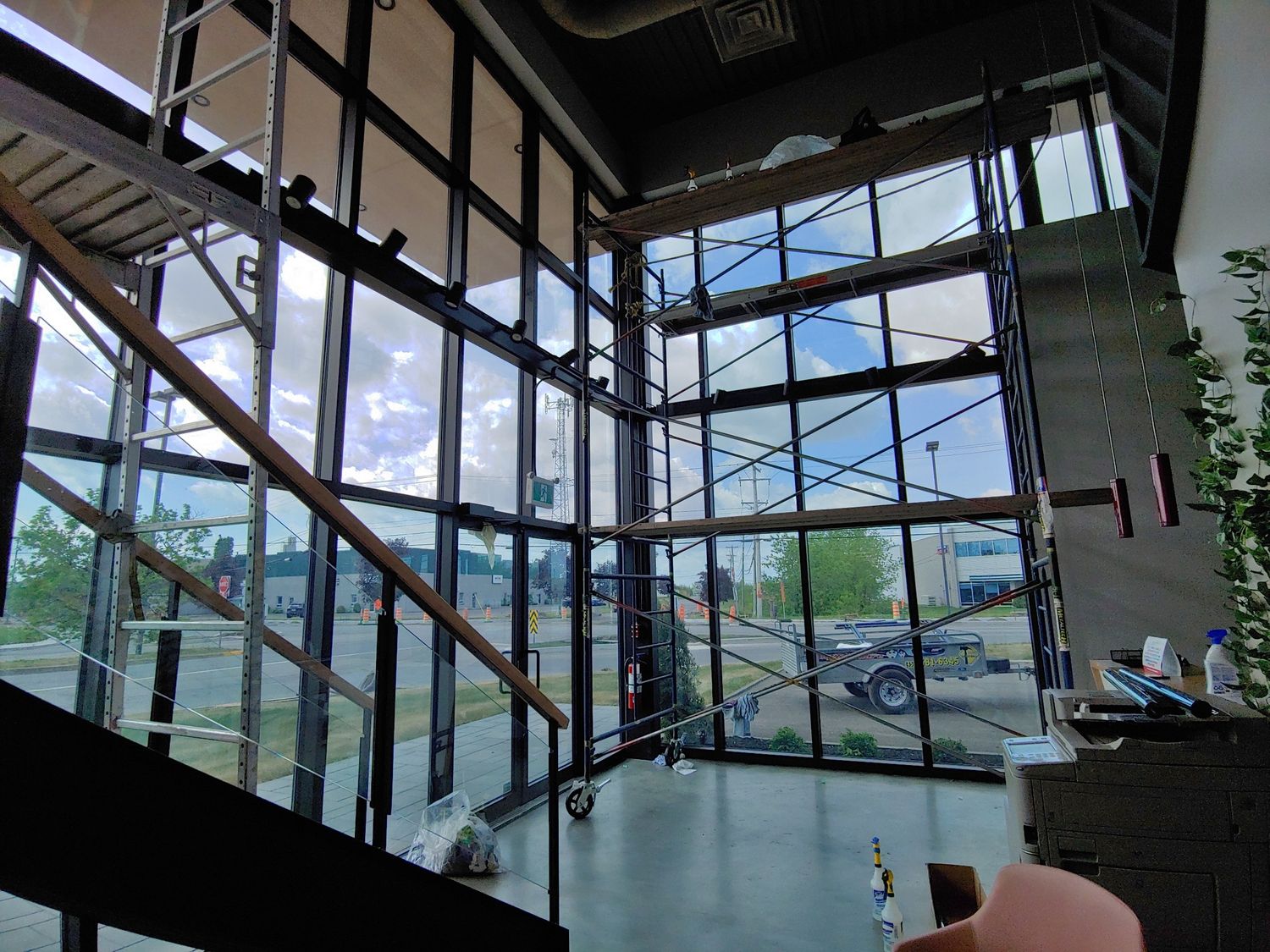  from a Window films project near Montreal (Greater Montreal) by Ecolo Synergy