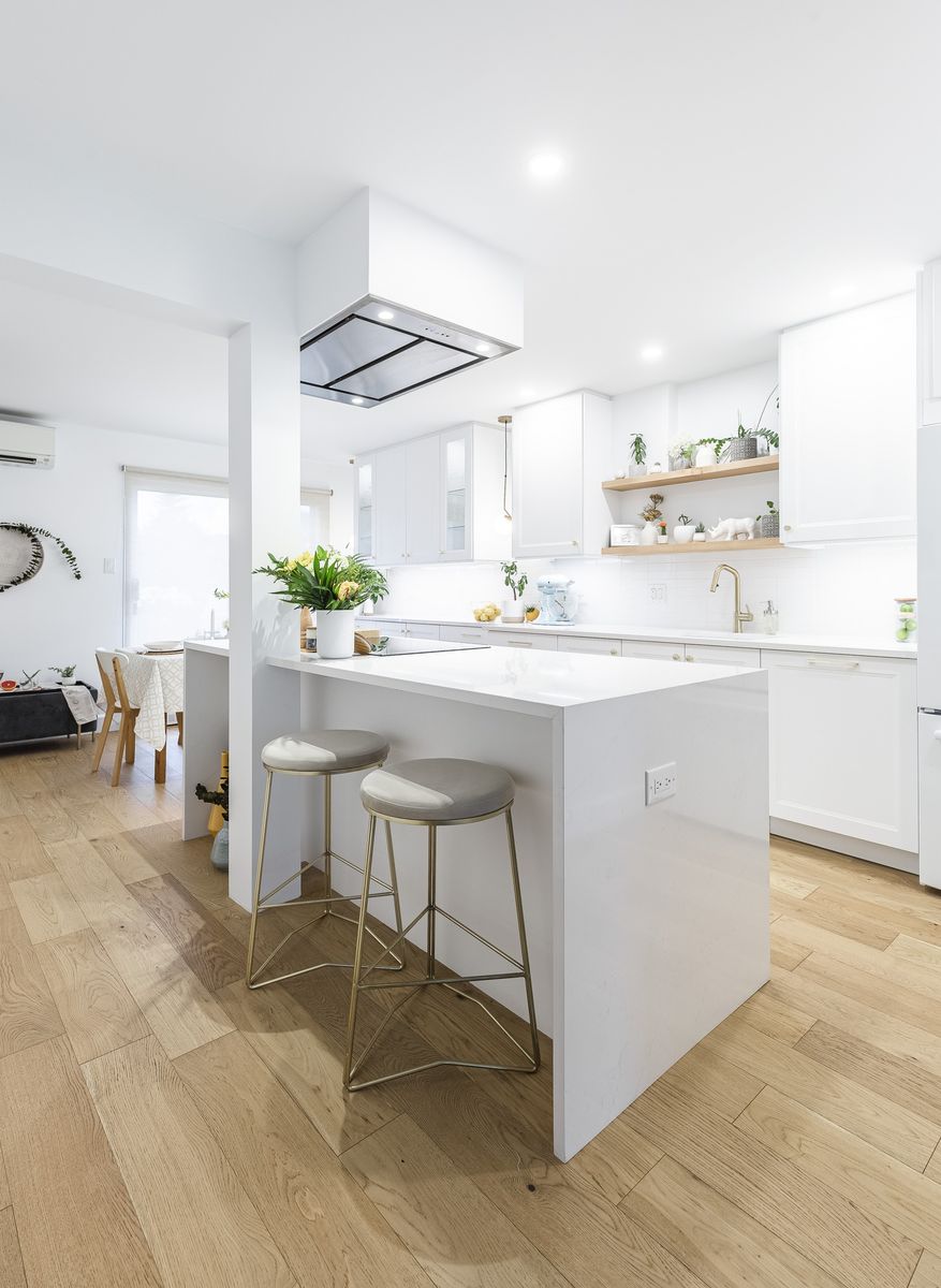 Kitchen from a Condos, apartments project near Montreal (Greater Montreal) by Mara Design