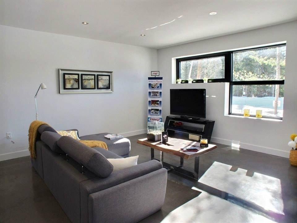 Living Room from a Real Estate Developments project near Trois-Rivières (Mauricie) by Écodomaine des Forges