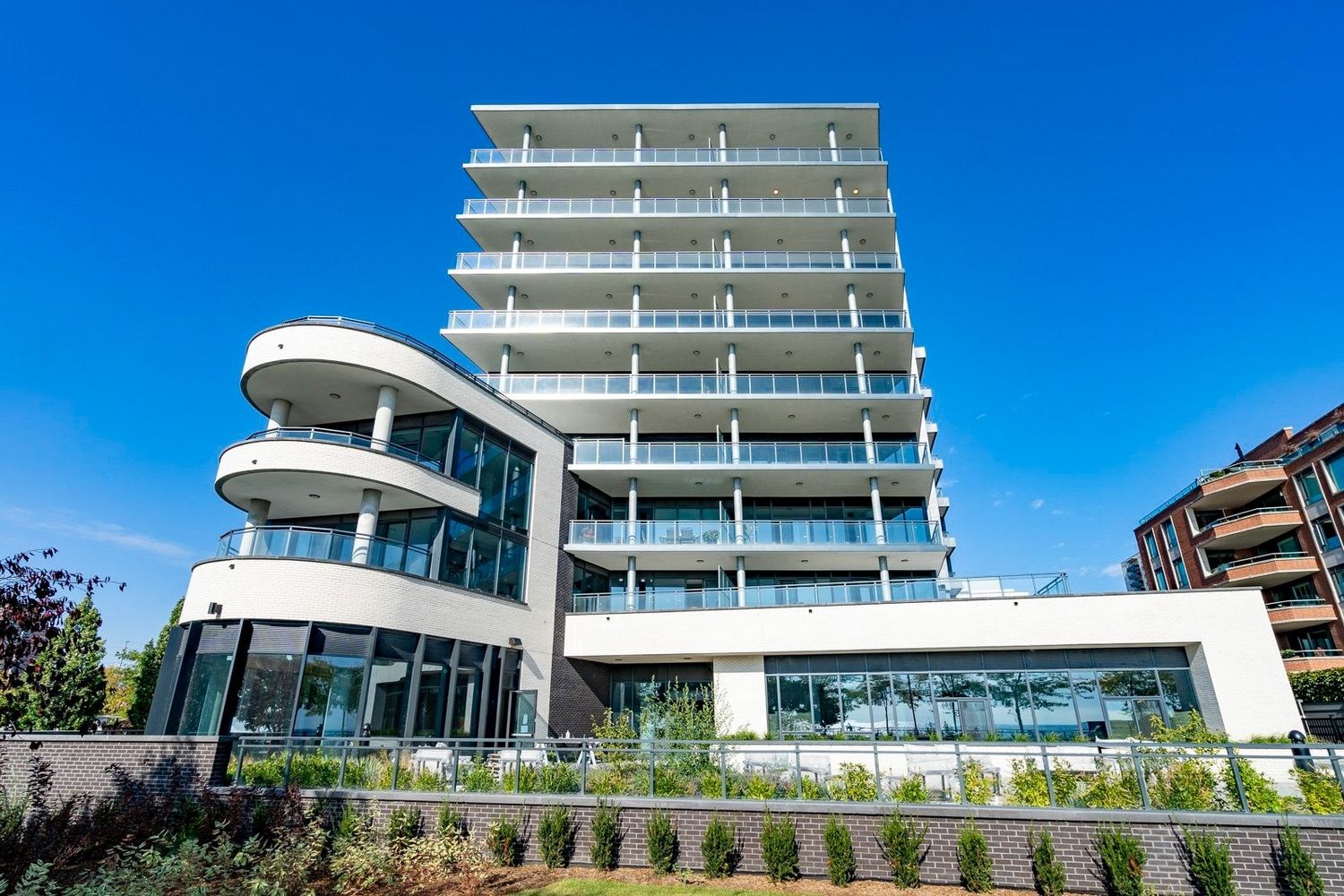 House Exterior from a Multi-family and high-rise Buildings project near Toronto (Greater Toronto) by Building Knowledge Canada Inc.
