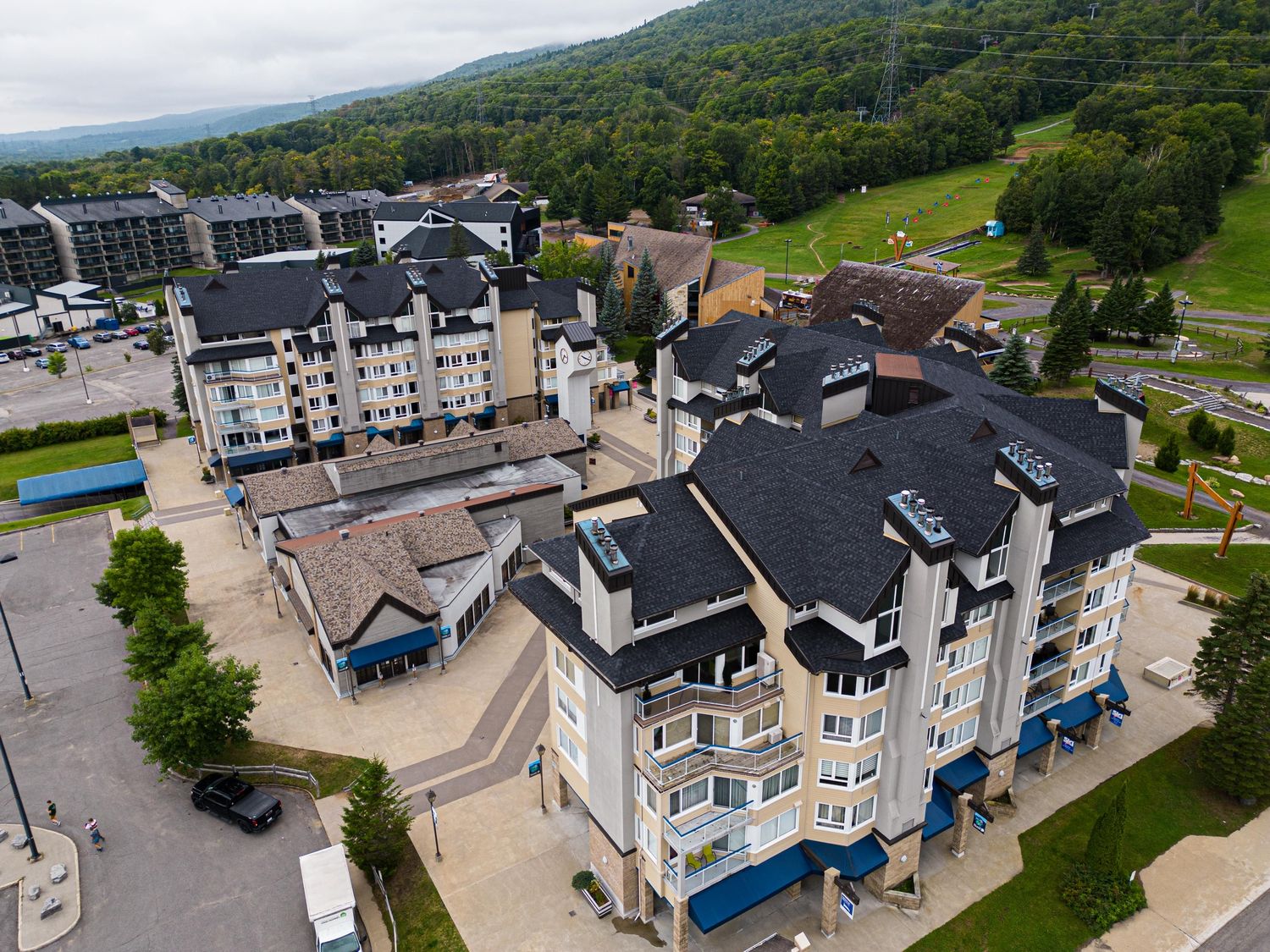 Aerial view from a Roofs project near Quebec City - Levis by L2 Toiture