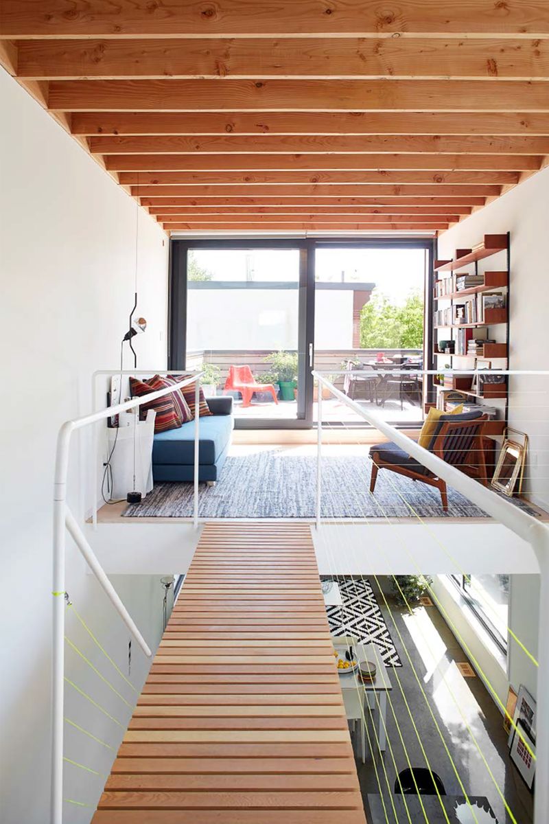 Couloir d'un projet de Maisons unifamiliales près de Montréal/Laval/Longueuil (Grand Montréal) de Atelier Schleiss Architectes