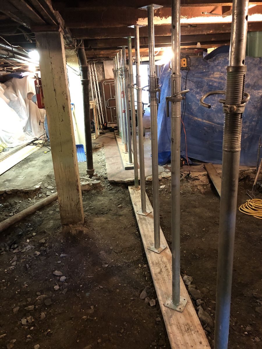 Fondations et vide sanitaires d'un projet de Maisons unifamiliales près de Montréal/Laval/Longueuil (Grand Montréal) de Les Constructions du Patrimoine J.S. INC.