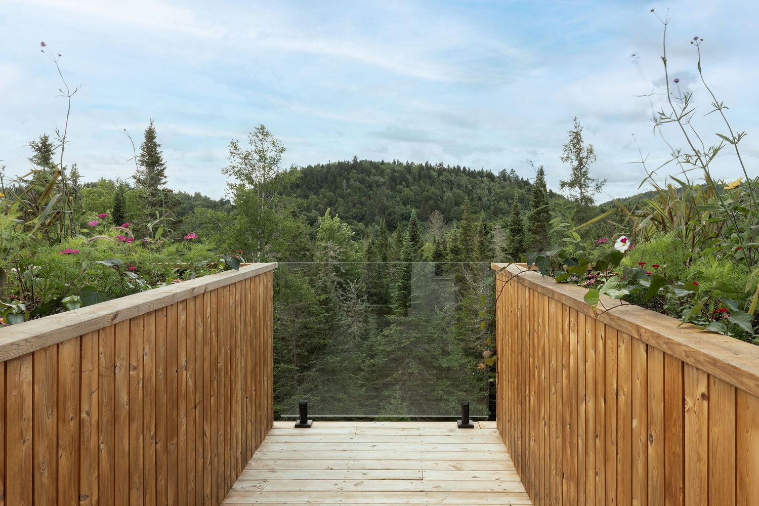 Terrasse et balcon d'un projet de Maisons unifamiliales près de Saint-Jérôme/Blainville (Laurentides) de Toundra construction
