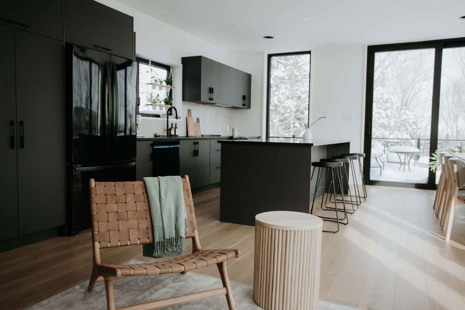 Kitchen from a Single family homes project near Saint-Jerome (Laurentides) by Toundra construction