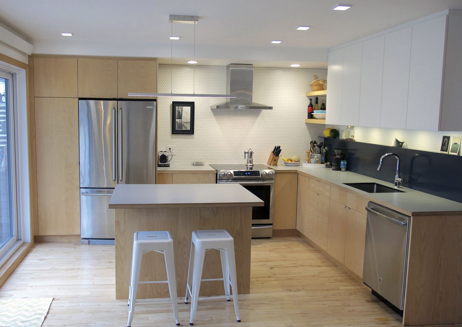 Kitchen from a Kitchens project near Montreal (Greater Montreal) by À l' Aube - Design Studio & Kitchen Specialist