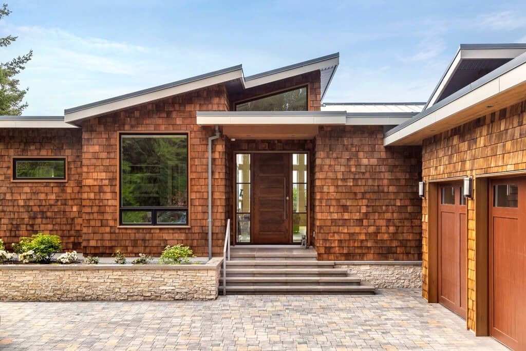 Façade avant d'un projet de Maisons unifamiliales près de Victoria de Falcon Heights Contracting Ltd