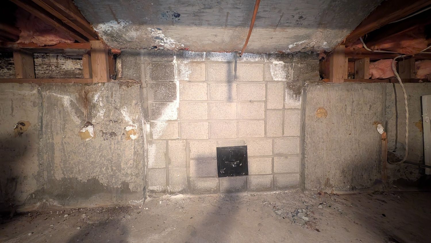 Foundations & Crawlspaces from a Crawlspaces project near Vancouver (Greater Vancouver) by Better Call Bob