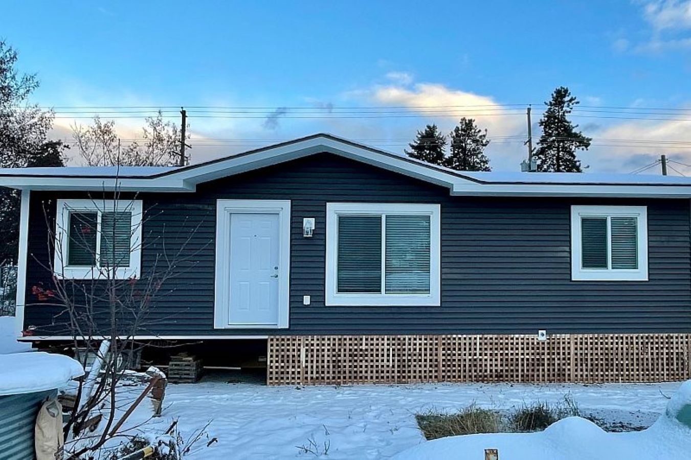 House Construction Exteriors from a Prefab and Modular Houses project near Kelowna - Okanagan by Lake Country Modular Homes
