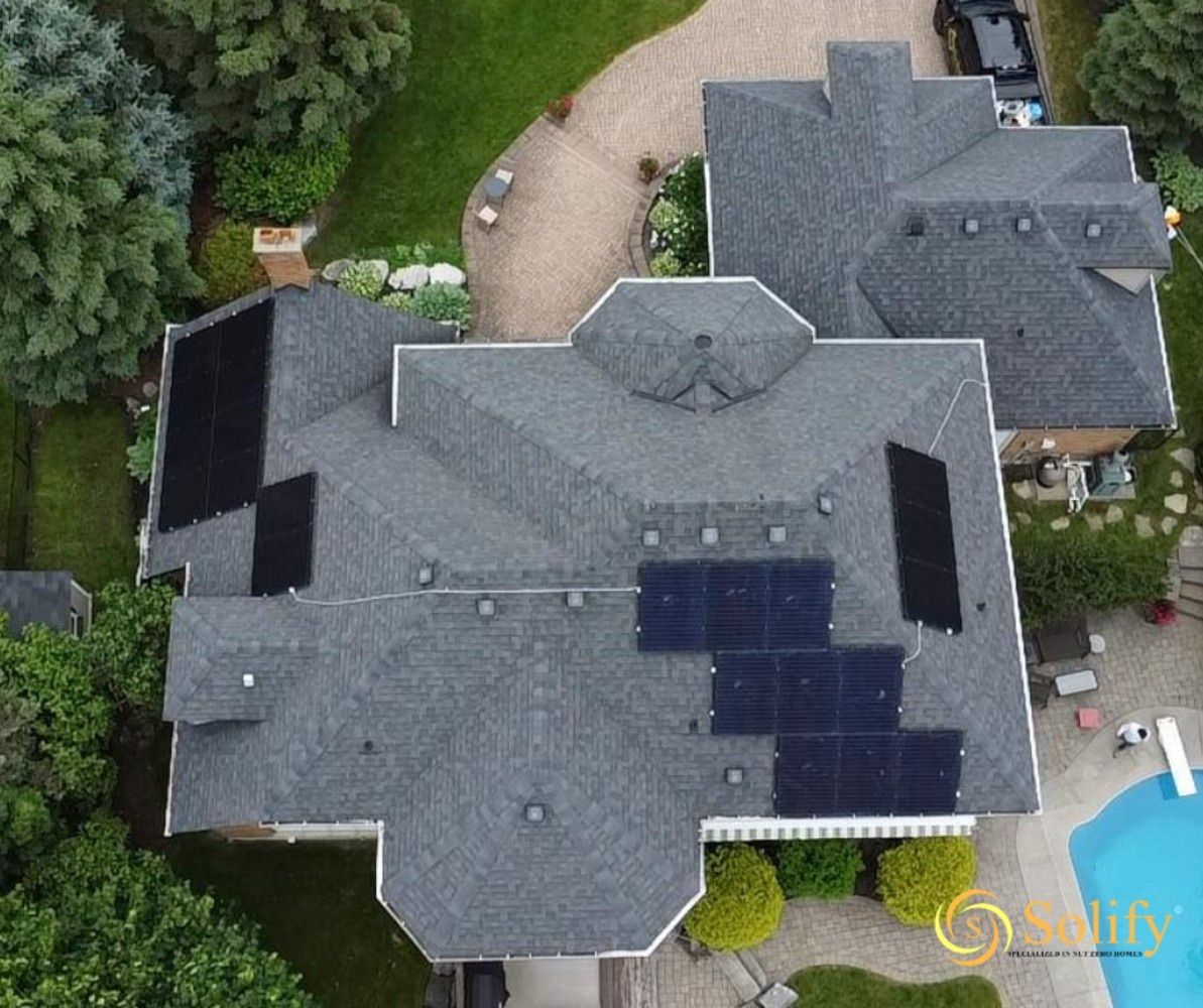  from a Photovoltaic Solar Panels project near Toronto (Greater Toronto) by Solify
