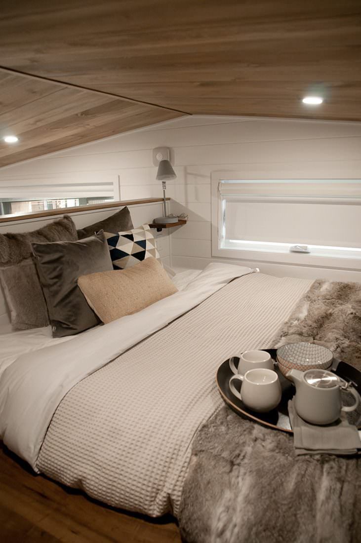 Bedroom from a Tiny Houses project near Los Angeles - Long Beach - Anaheim by Minimaliste Inc.