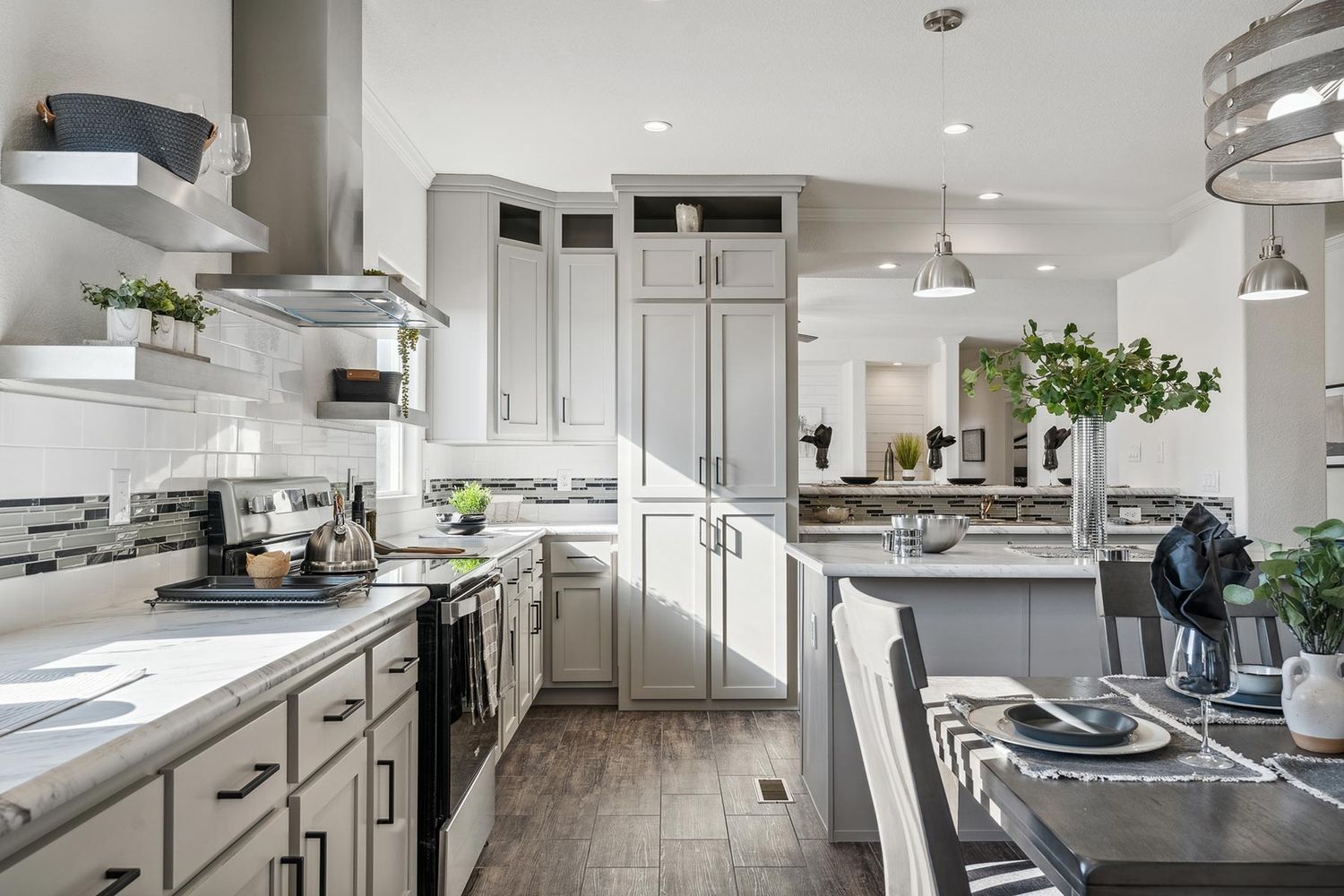 Cocina de un proyecto de tipo Casas Prefabricadas y modulares cerca de Phoenix por Homes Direct