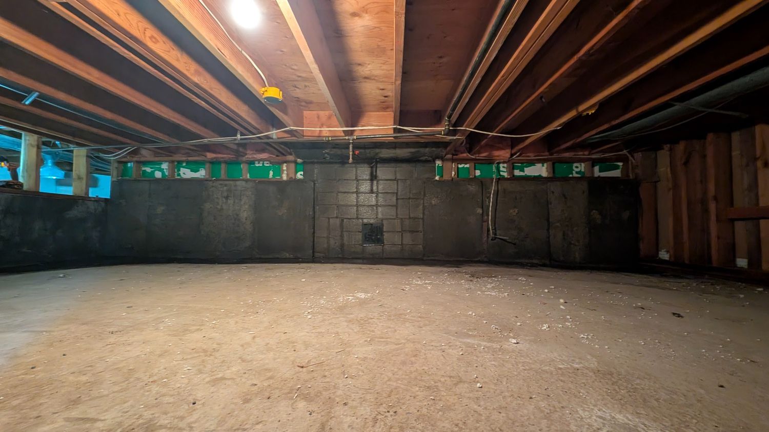 Foundations & Crawlspaces from a Crawlspaces project near Vancouver (Greater Vancouver) by Better Call Bob