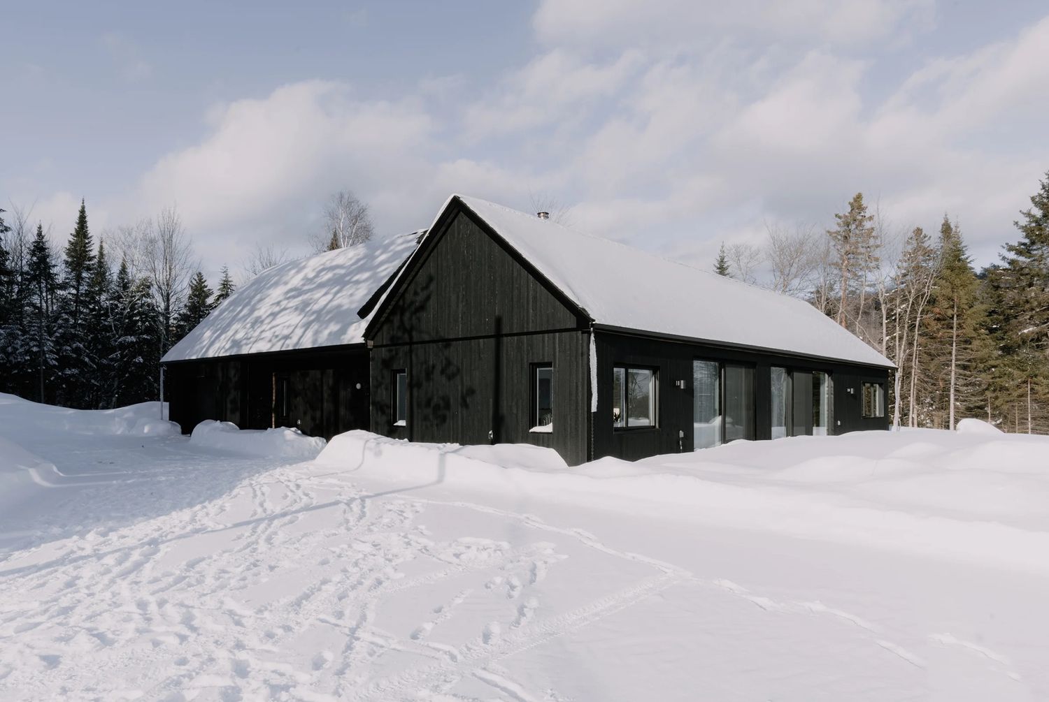 House Exterior from a Single family homes project near Saint-Jerome (Laurentides) by Sarrazin Construction