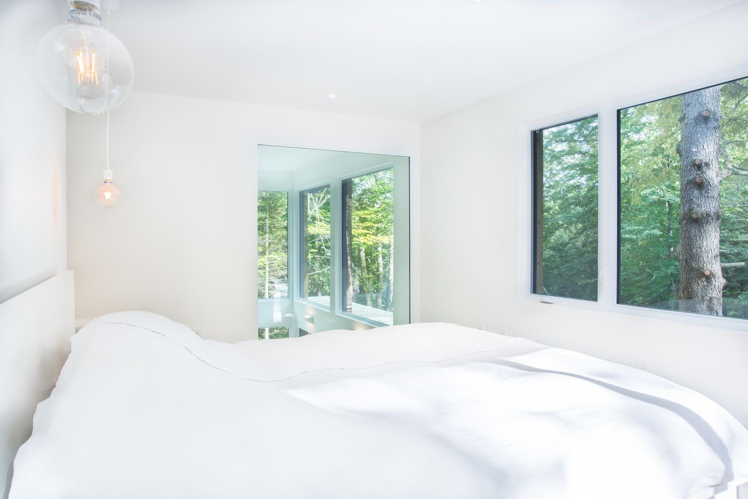 Bedroom from a Single family homes project near Sherbrooke (Estrie) by UrbanEco Construction
