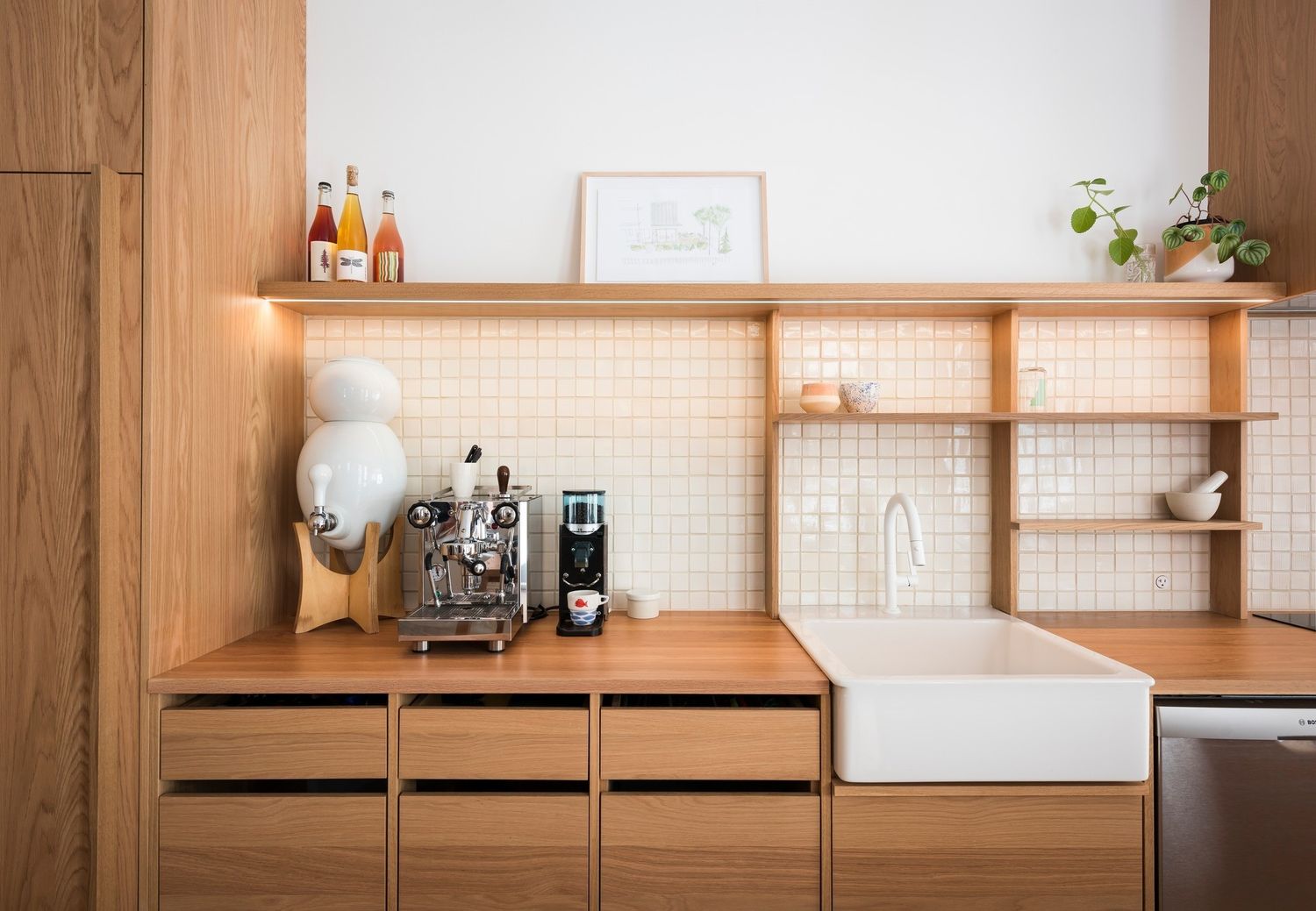 Kitchen from a Single family homes project near Gatineau (Outaouais) by 4x8 inc.