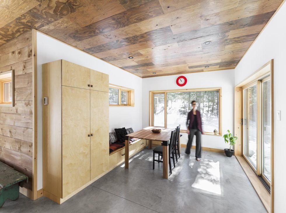 Dining Room from a Single family homes project near Saint-Jerome (Laurentides) by Construction Larix Inc.