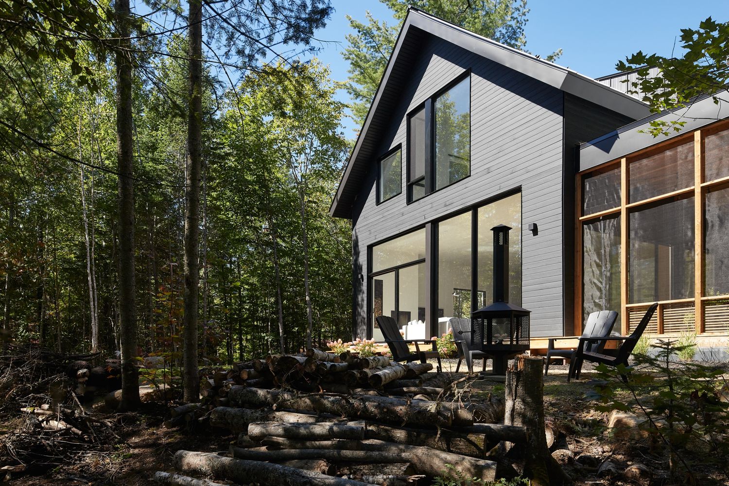 House Construction Exteriors from a Single family homes project near Montreal (Greater Montreal) by GHOCHE ARCHITECTE