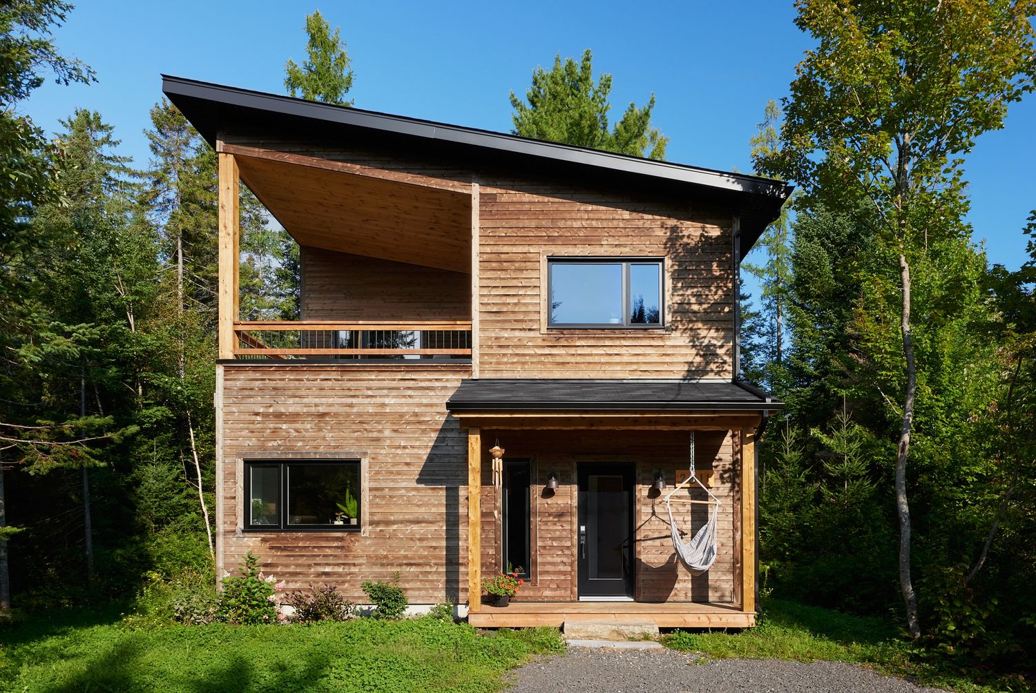 Façade avant d'un projet de Maisons unifamiliales près de Saint-Jérôme/Blainville (Laurentides) de Construction Larix Inc.