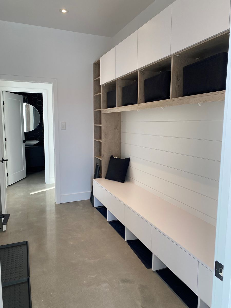 Hall from a Single family homes project near Granby - Bromont - Cowansville by GAÉTAN SIROIS CONSTRUCTION INC
