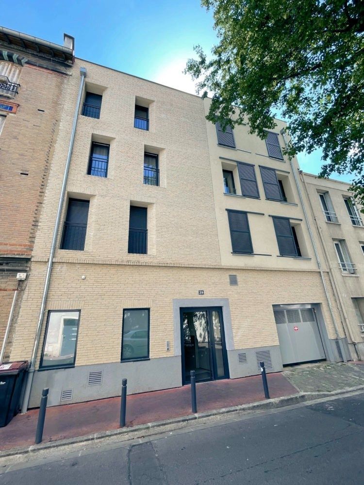 Façade avant d'un projet de Bâtiments multi-résidentiels et tours d'habitations près de Seine-Saint-Denis (93) de Philippe Zerbib Architecte