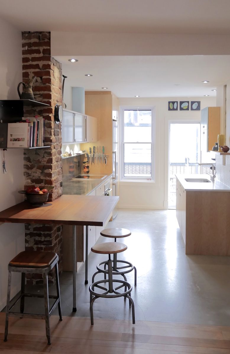 Dining Room from a Kitchens project near Montreal (Greater Montreal) by À l' Aube - Design Studio & Kitchen Specialist