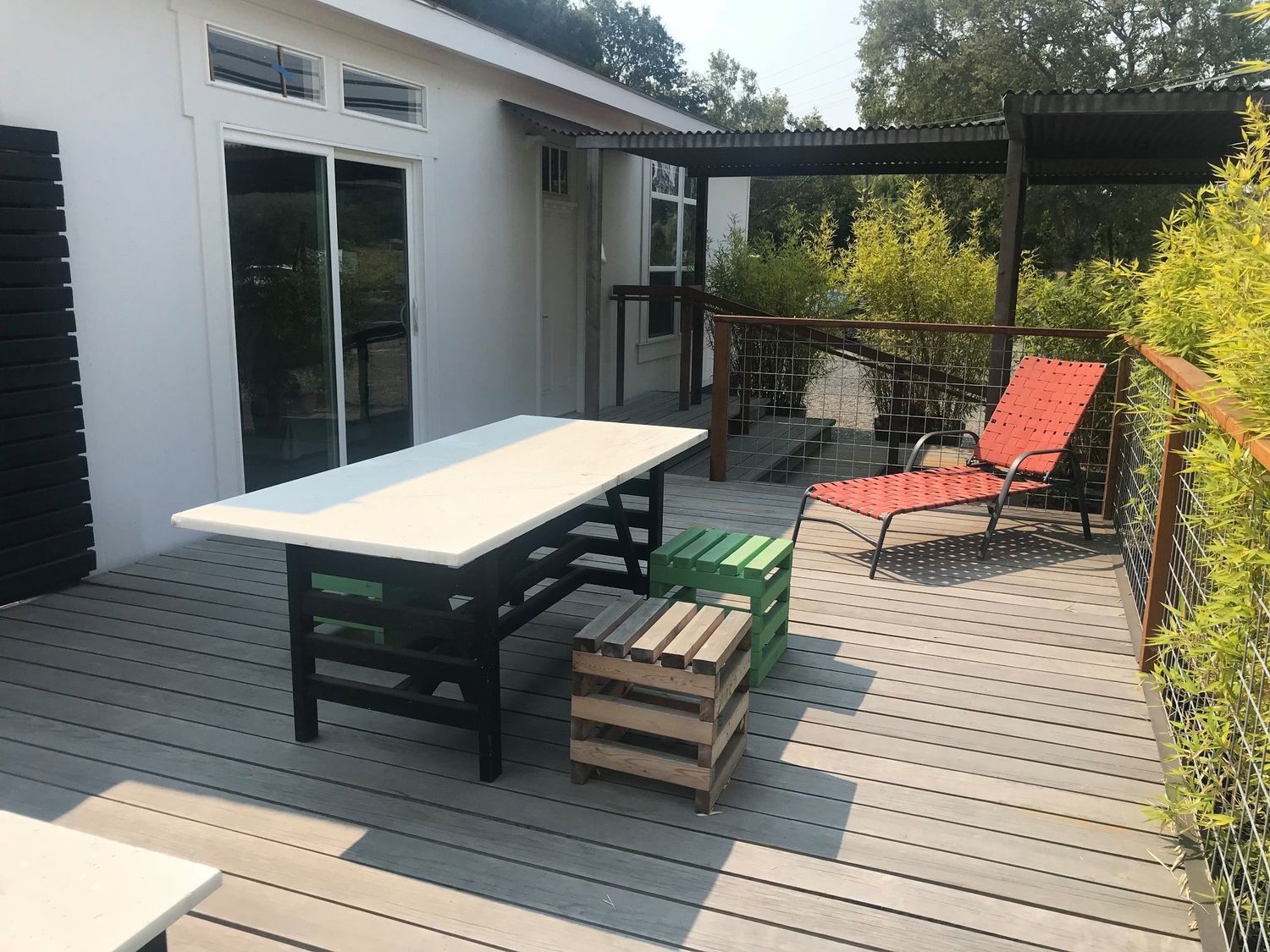 Terrasse et balcon d'un projet de Unités d'habitation accessoires (UHA) près de Bakersfield de Sonoma Manufactured Homes