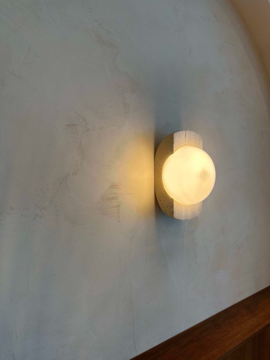 Bedroom from a Lime finish project near Quebec City - Levis by BIOPHIL.co
