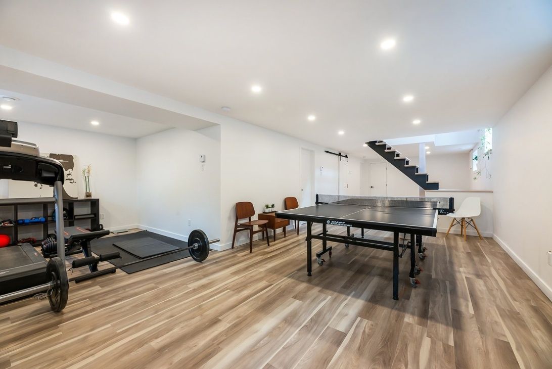 Family Room from a Single family homes project near Montreal (Greater Montreal) by psb