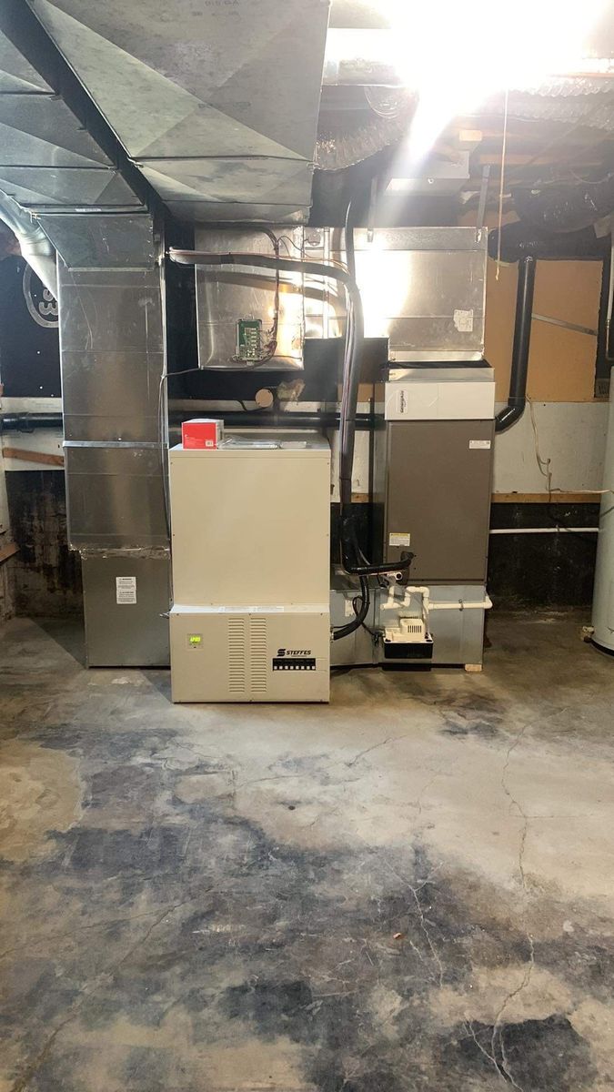 Building mechanicals from a Heating with thermal storage project near Joliette (Lanaudière) by Climatisation Bessette (CRB)