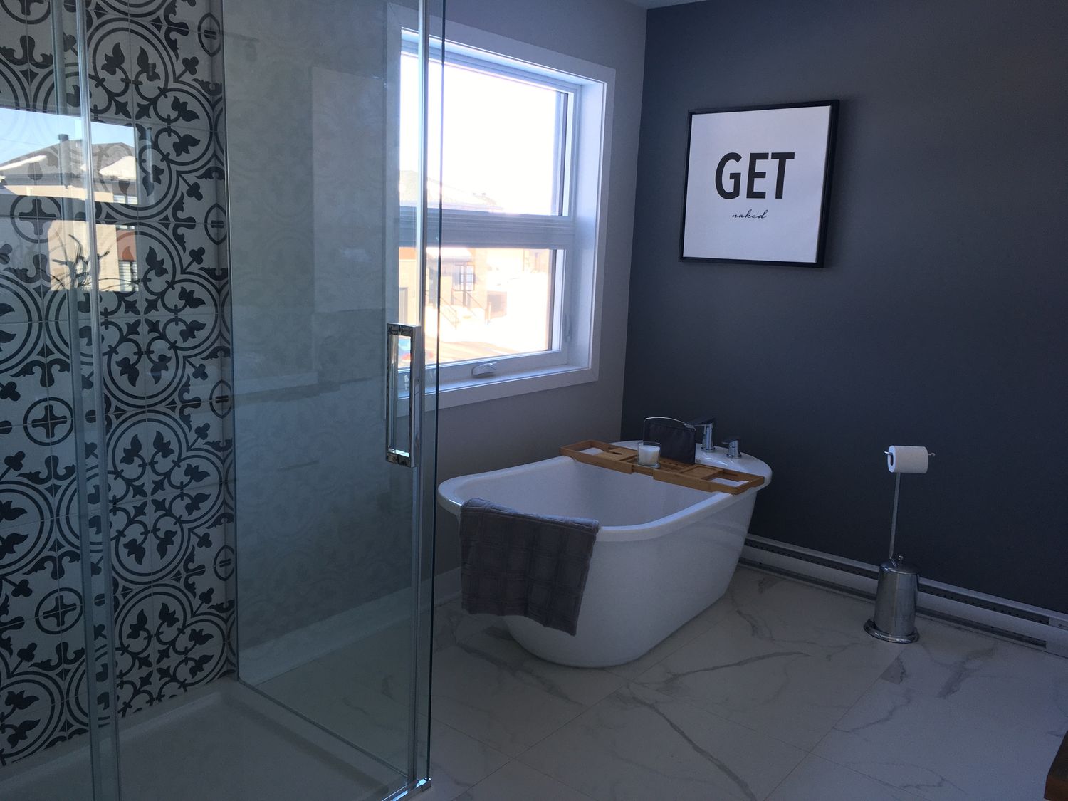 Baño completo de un proyecto de tipo Viviendas unifamiliares cerca de Granby - Bromont - Cowansville por GAÉTAN SIROIS CONSTRUCTION INC