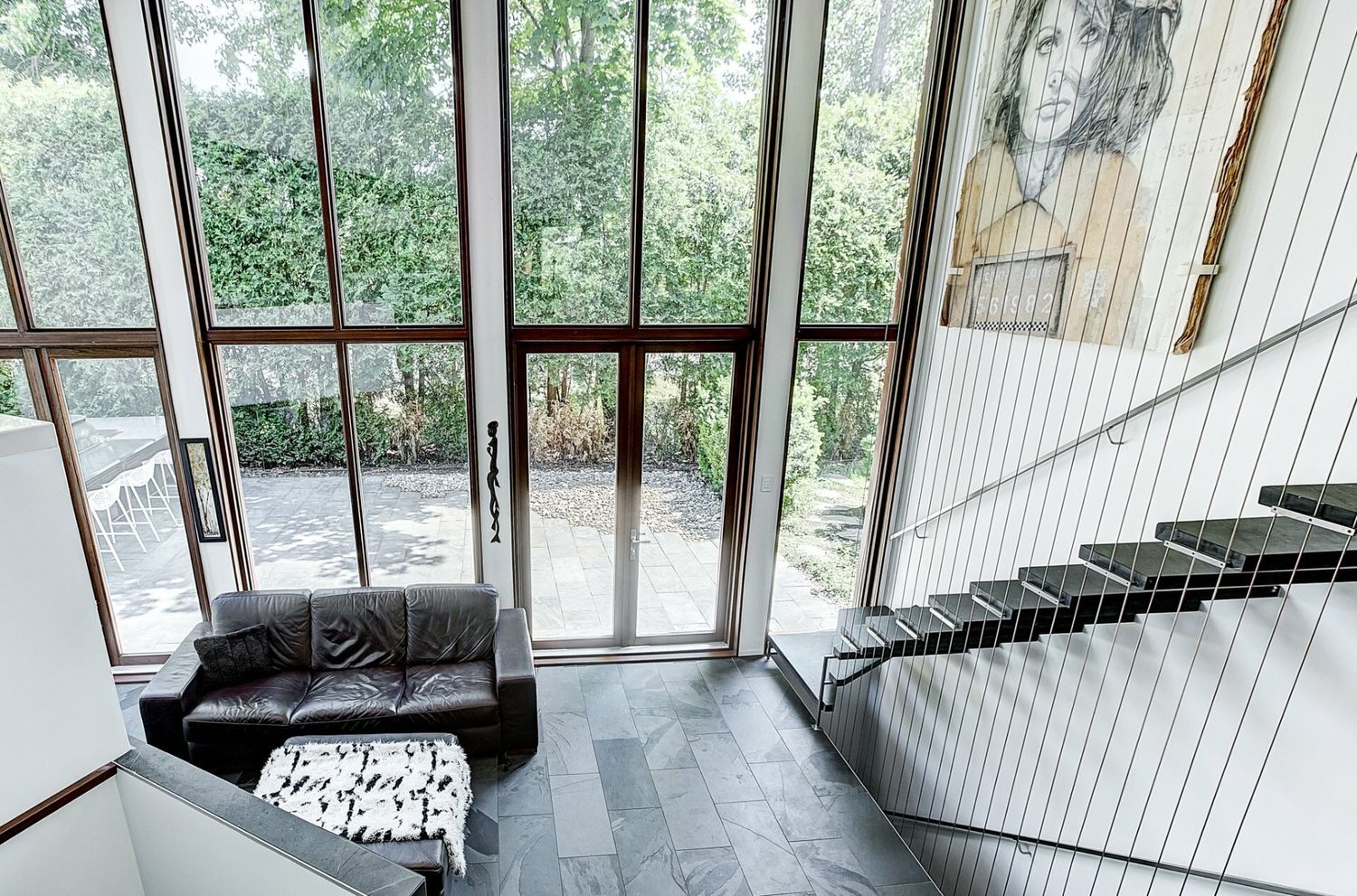 Vestíbulo de entrada de un proyecto de tipo Viviendas unifamiliares cerca de Montreal (Gran Montreal) por Le Workshop | architecture + NATURE Inc.