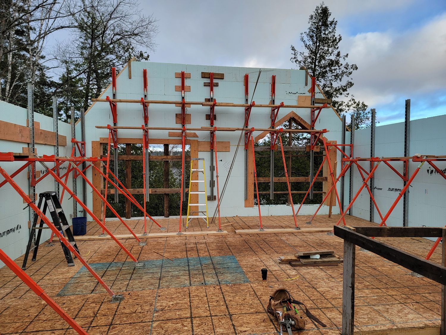 Structures et ossatures d'un projet de Maisons unifamiliales près de Gatineau (Outaouais) de Génération Béton Inc