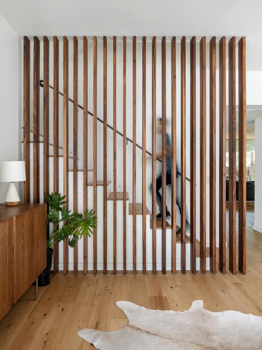 Escaleras de un proyecto de tipo Viviendas unifamiliares cerca de Austin por Clark Richardson Architects
