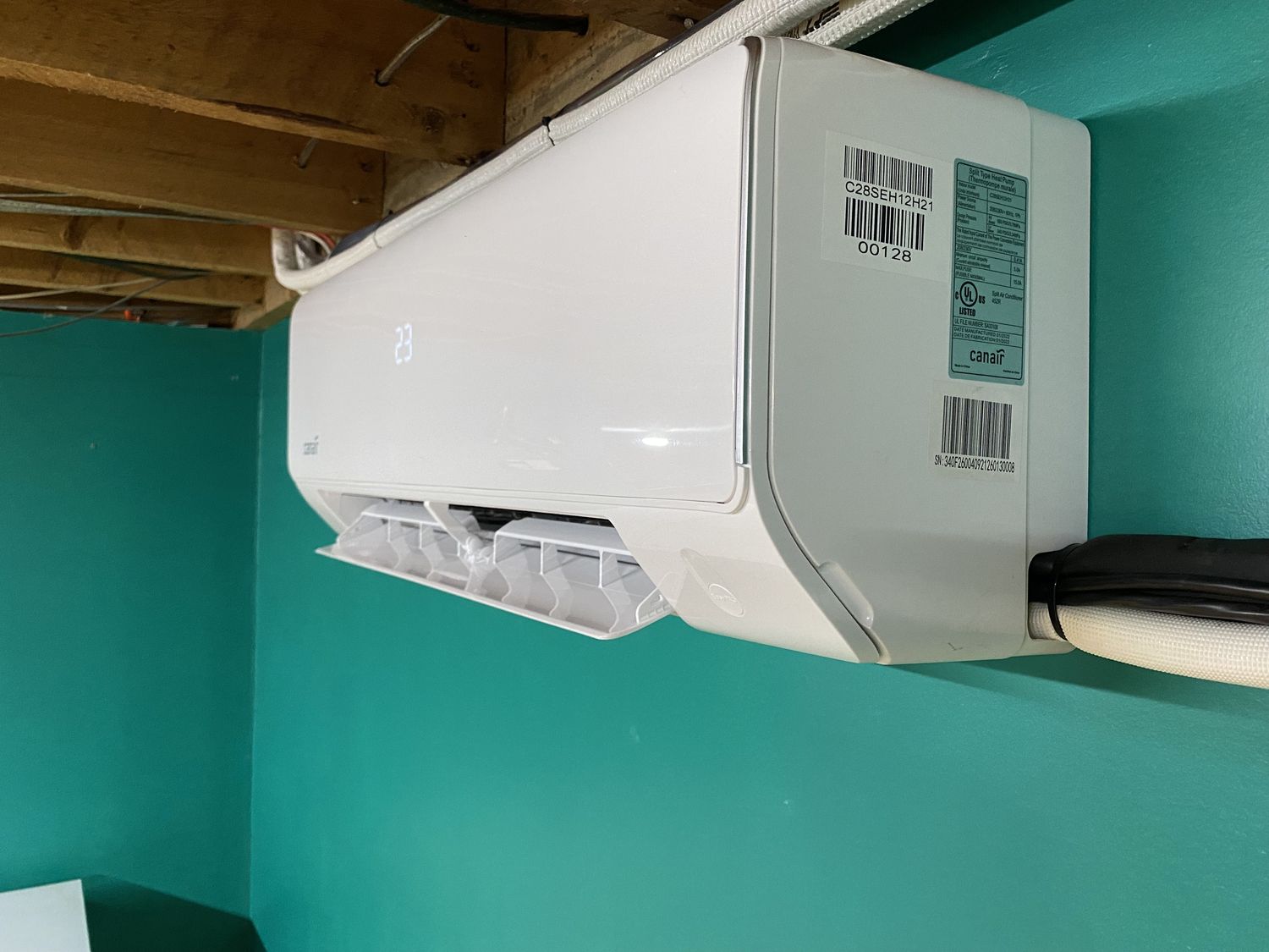 Building mechanicals from a Heat pumps project near Quebec City - Levis by Groupe Caillouette & Associés inc
