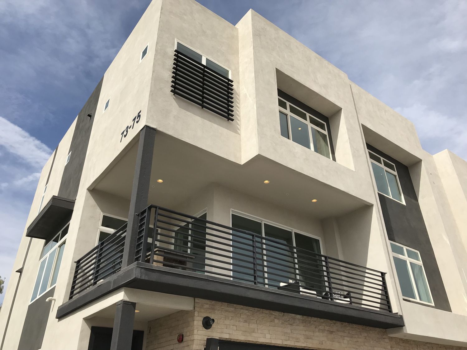 Exterior Finishes from a Single family homes project near Phoenix by architects LOFT
